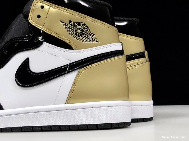 861428-007 Retro High Jordan Toe Glod 1 Air 0710